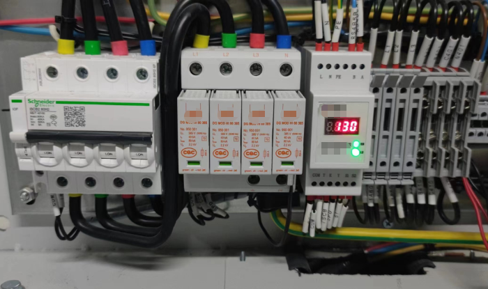 智能楼宇智能防雷监测安装视频